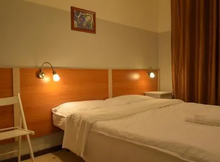 New Hotel Milán