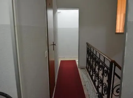 New Milán