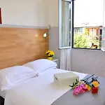 New Hotel *